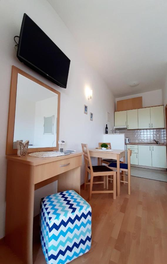 Apartments Akmadzic マカルスカ エクステリア 写真