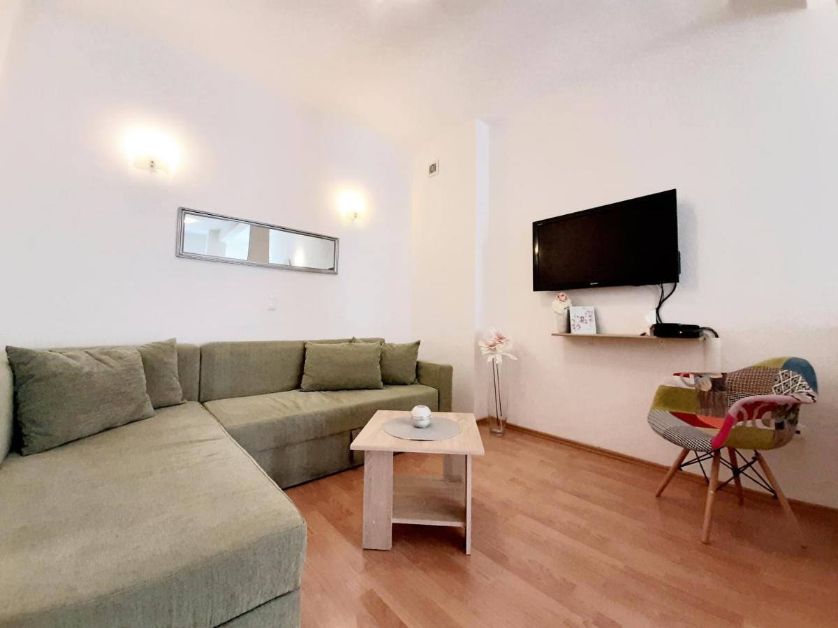 Apartments Akmadzic マカルスカ エクステリア 写真